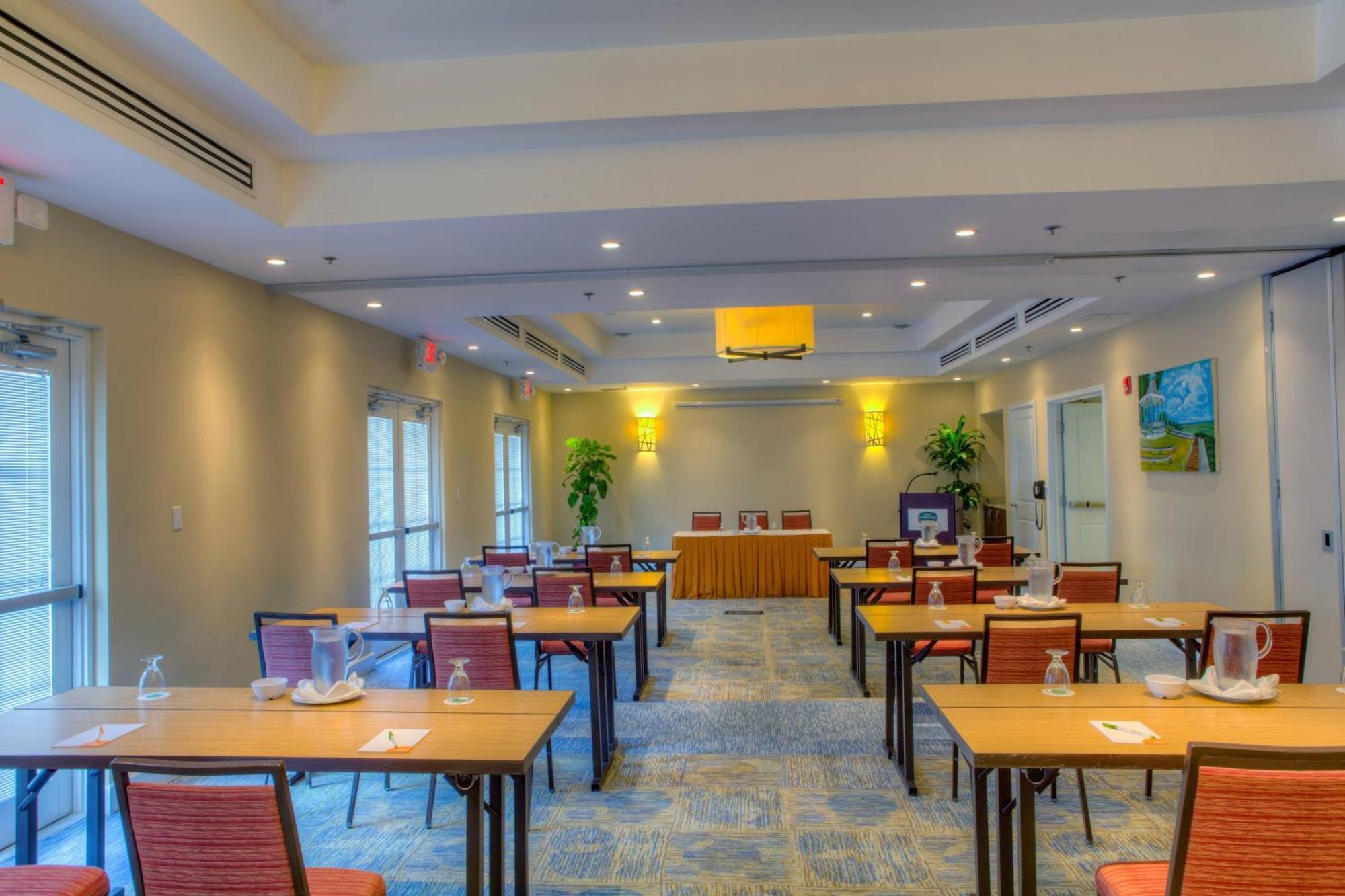 Courtyard By Marriott Bridgetown, Barbados Hotel Eksteriør billede
