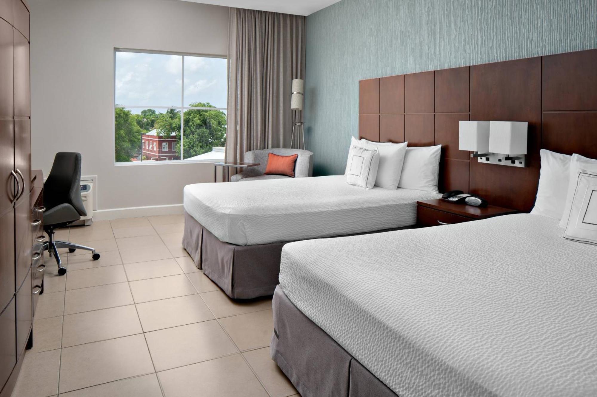 Courtyard By Marriott Bridgetown, Barbados Hotel Eksteriør billede