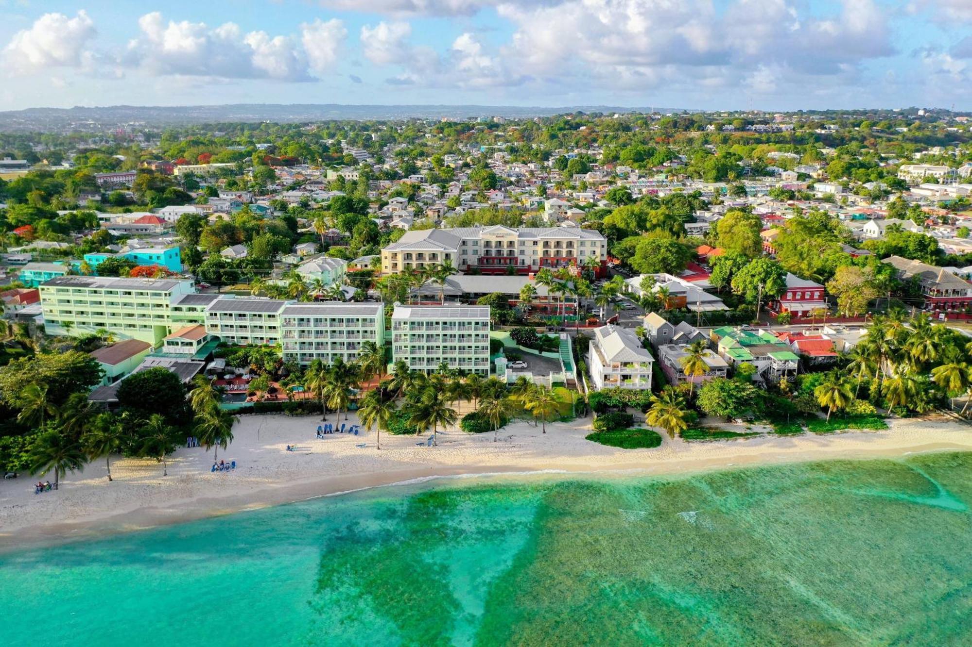 Courtyard By Marriott Bridgetown, Barbados Hotel Eksteriør billede