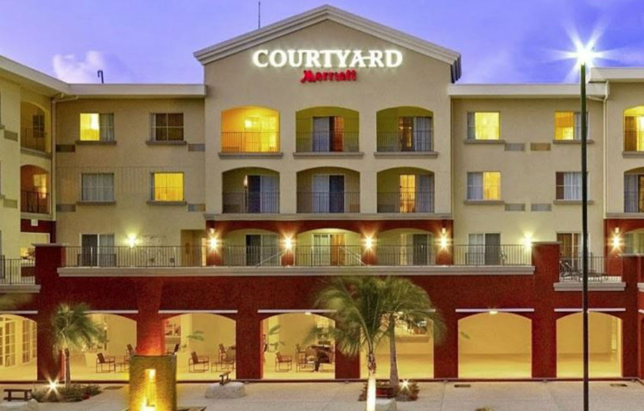 Courtyard By Marriott Bridgetown, Barbados Hotel Eksteriør billede